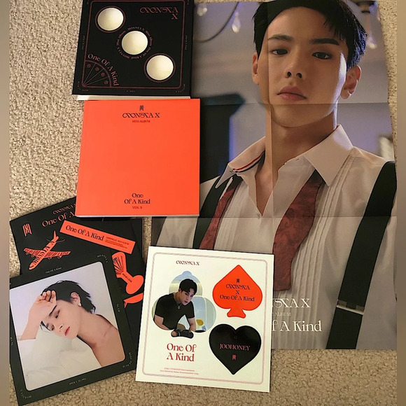 Monsta X One of a Kind Album Version 3: with Pre-order Benefits - Picture 1 of 8